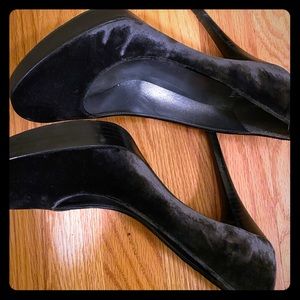 Stuart Weitzman Velvet Heels